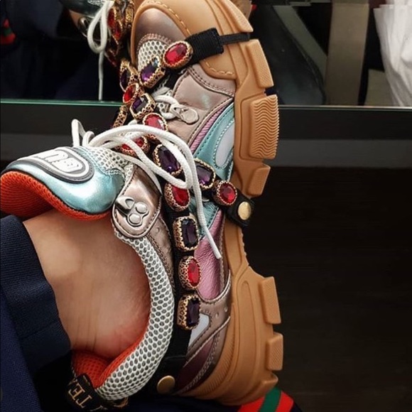 Gucci Flashtrek Sneakers - Picture 2 of 3